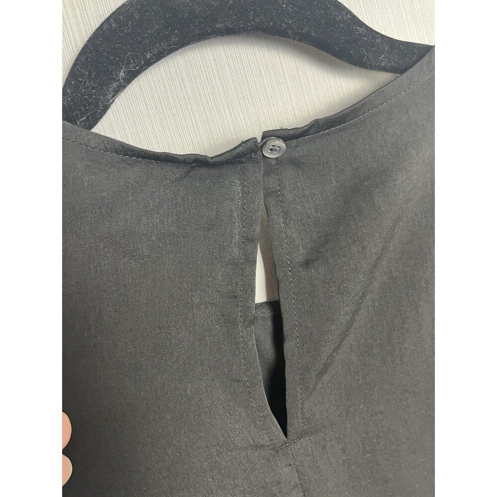 Banana Republic Women’s‎ Black Satin Crew Neck Short Sleeve Blouse Medium NWT - Picture 4 of 8